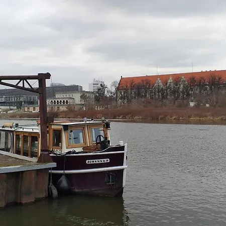 Odra Harbor - Apartament Nad Rzeka Na Krotko I Dlugo Z Parkingiem Wroclaw